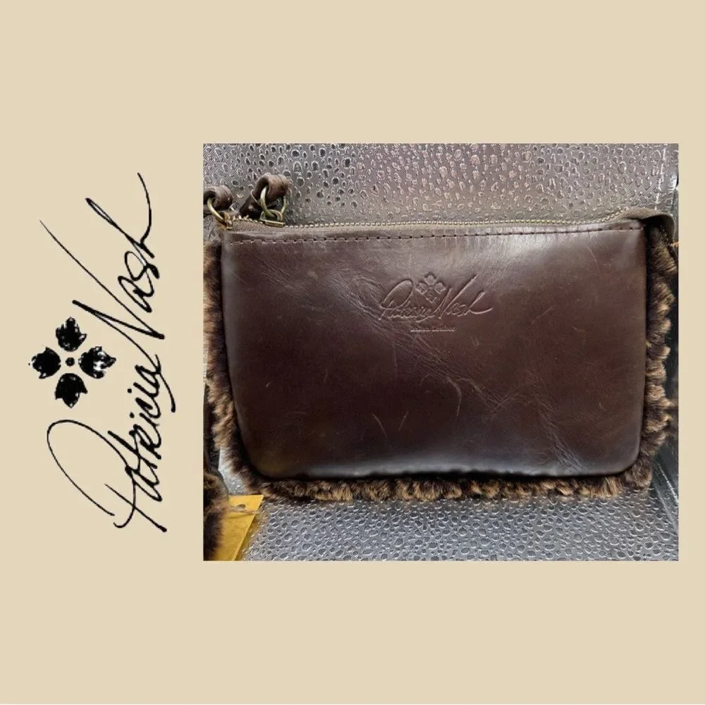 Patricia Nash‎ Chocolate Laser Cut Sherpa Vinovo Genuine Leather Wristlet